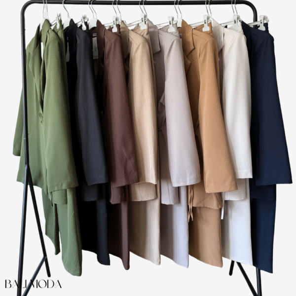 طقم كلاسيكي من قطعتين