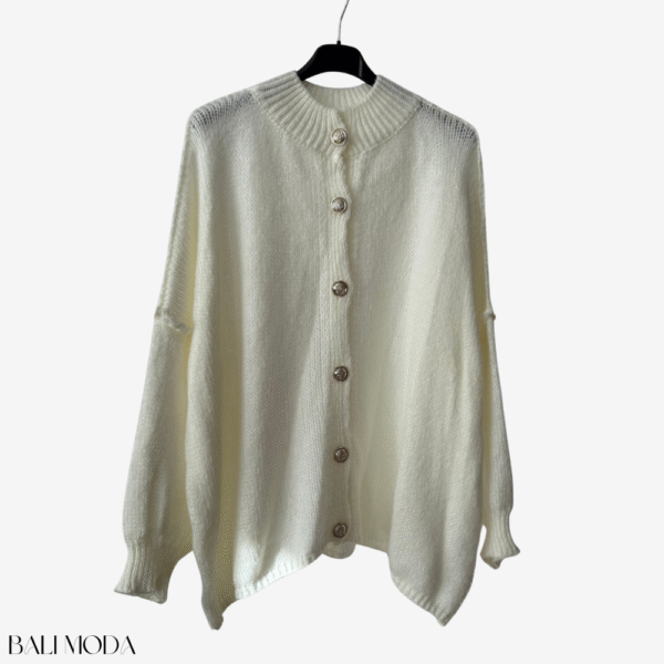 كارديغان صوفي بأزرار