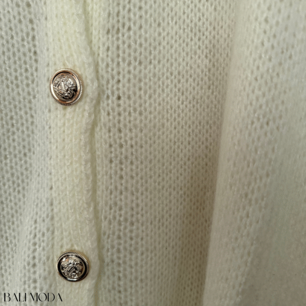 كارديغان صوفي بأزرار