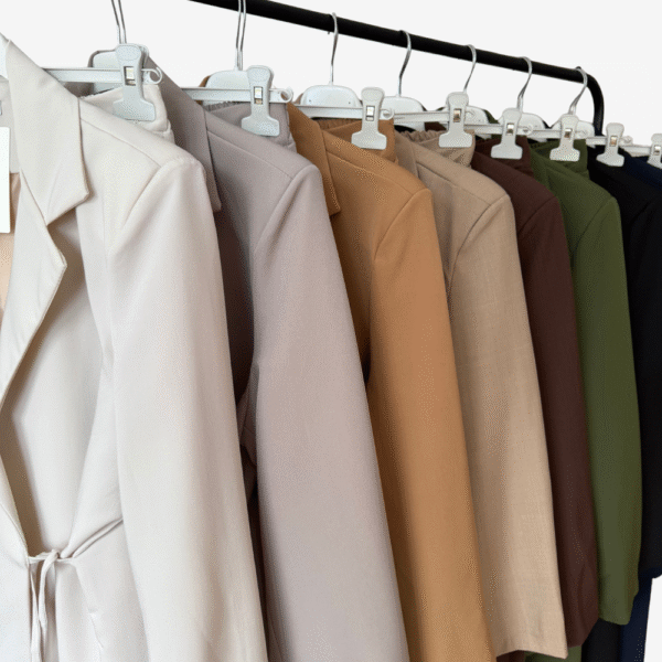 طقم كلاسيكي من قطعتين