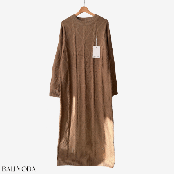 فستان صوفي طويل