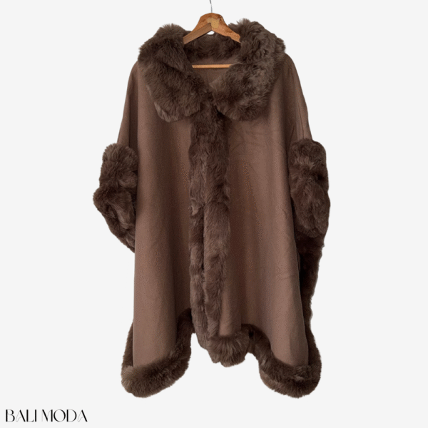 بونشو شتوي فاخر بحواف فرو