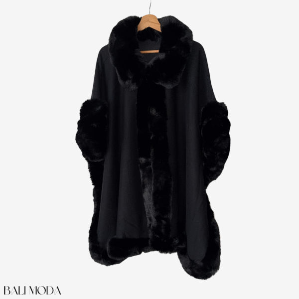 بونشو شتوي فاخر بحواف فرو