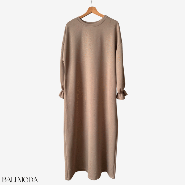 عباية سكوبا بأكمام مكشكشة