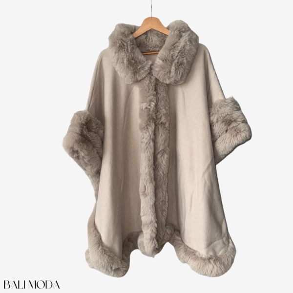 بونشو شتوي فاخر بحواف فرو