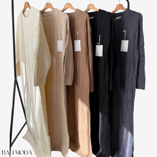 فستان صوفي طويل