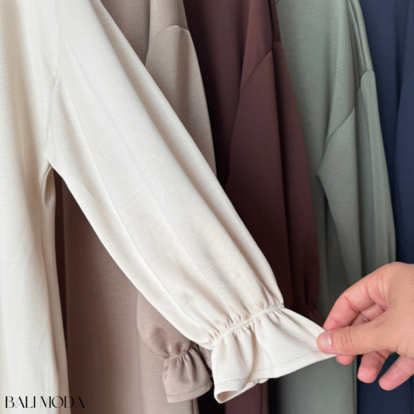 عباية سكوبا بأكمام مكشكشة