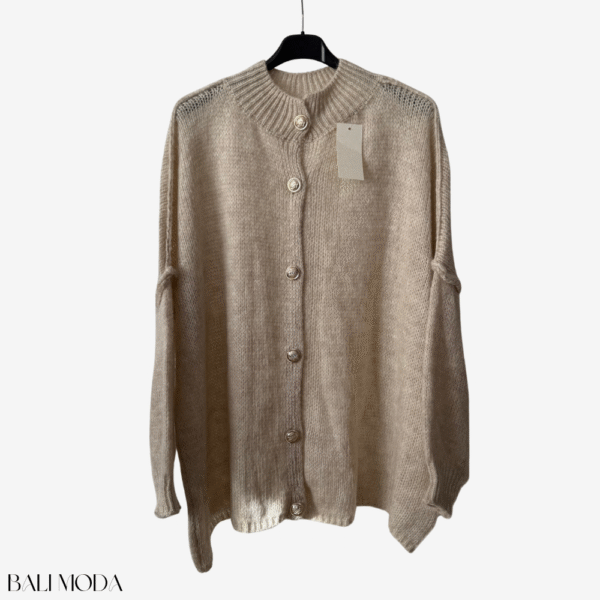 كارديغان صوفي بأزرار