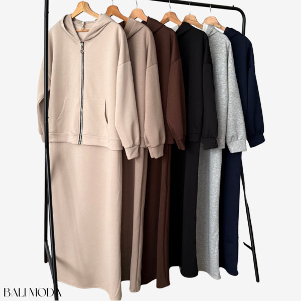 طاقم سكوبا من قطعتين