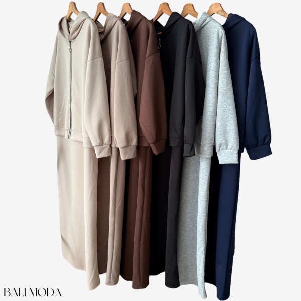 طاقم سكوبا من قطعتين