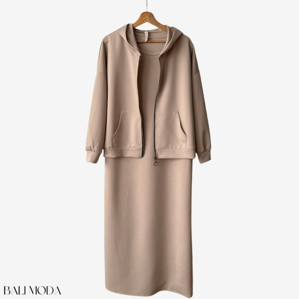 طاقم سكوبا من قطعتين