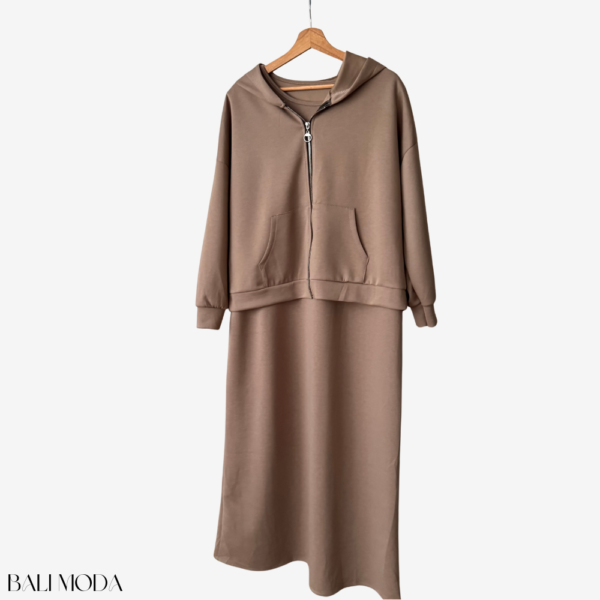 طاقم سكوبا من قطعتين